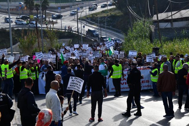 Alrededor de 8.000 personas se manifiestan contra el racismo en Ceuta – La otra Andalucía