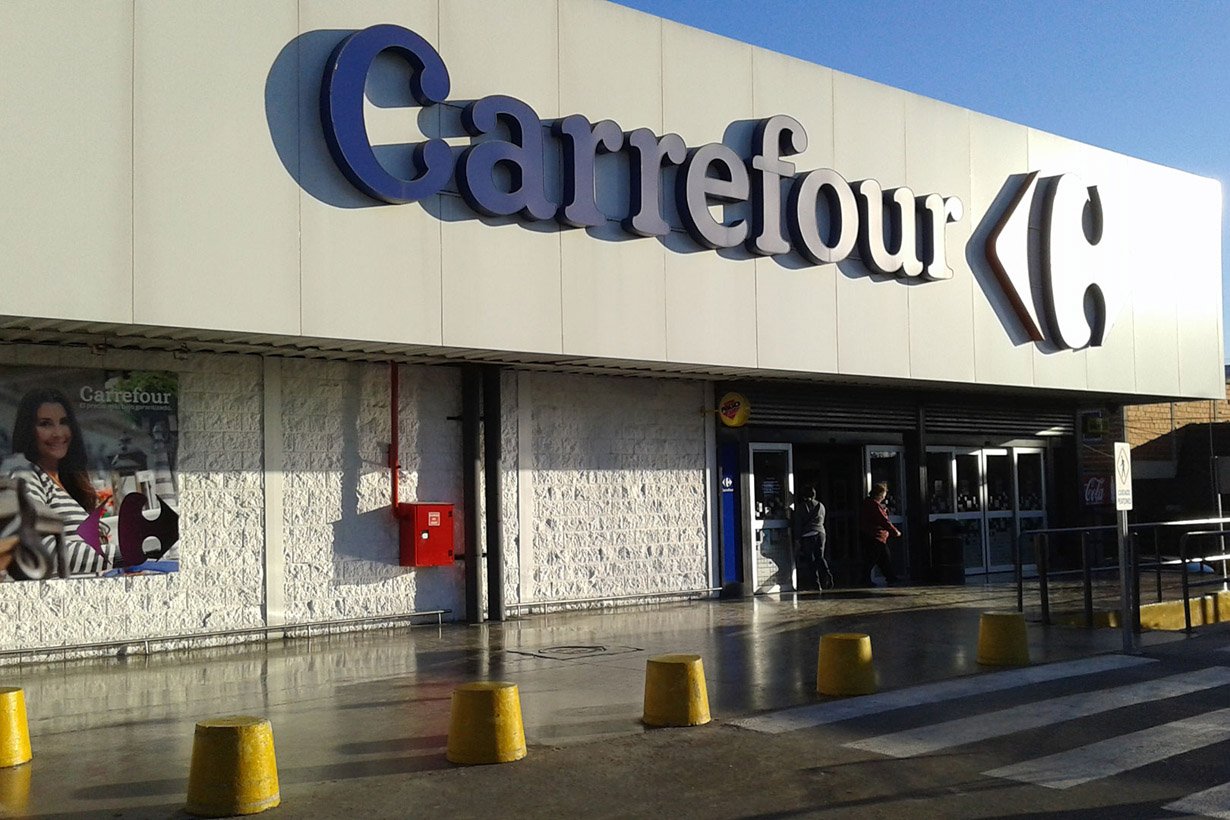 Denuncian que Carrefour no cumple con las medidas de seguridad para proteger empleados y clientes