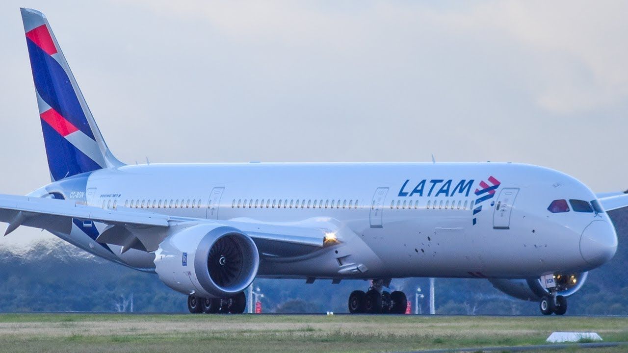 Aeronavegantes denunció que LATAM le descontó los días de cuarentena a sus empleados