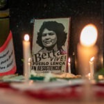 Argentina. Recordaron a Berta Cáceres en Vigilia frente a la embajada hondureña