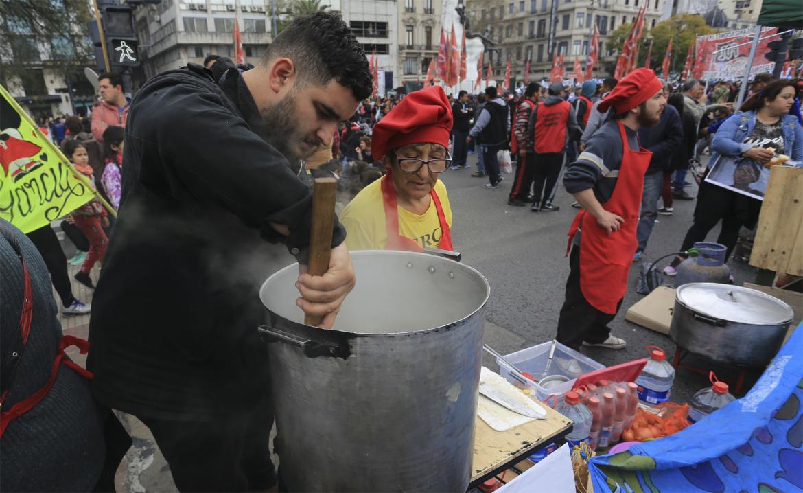 La CTA Autónoma activará mil ollas populares bajo la consigna "el hambre es un crimen"