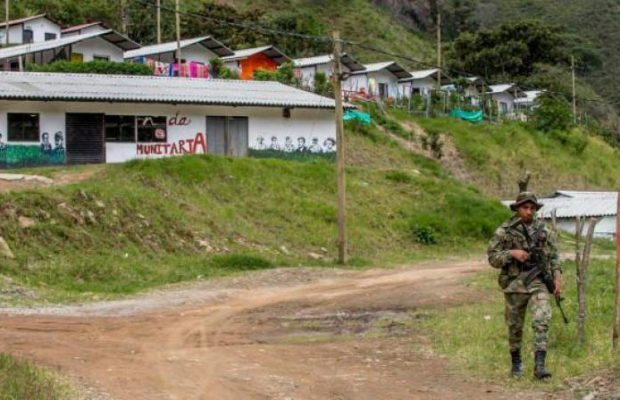 Colombia. Ex-combatientes son desplazad@s de Ituango, Antioquia, por amenazas de muerte.