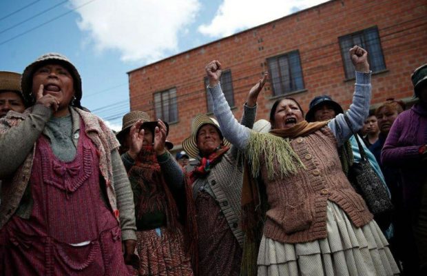Bolivia. Feministas comunitarias antipatriarcales se suman al cabildo: !Fuera Añez Ya!