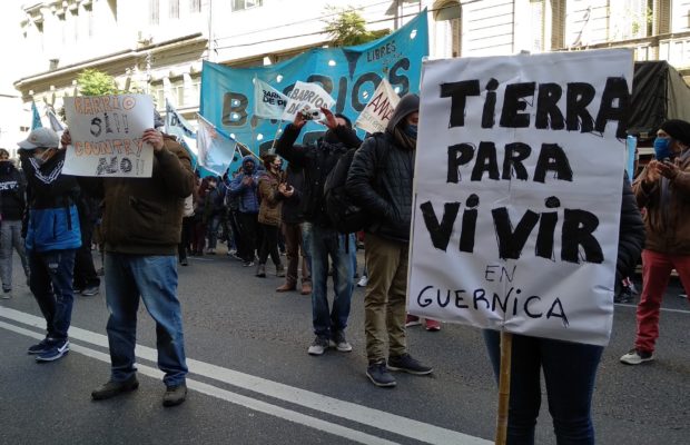 Argentina. Intendentes bonaerenses se solidarizaron con su par de Guernica y exigen desalojar las tierras recuperadas