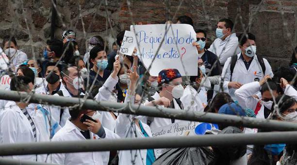 Ecuador. Médicxs, indígenas y maestrxs ganaron las calles protestando por la crisis sanitaria y económica