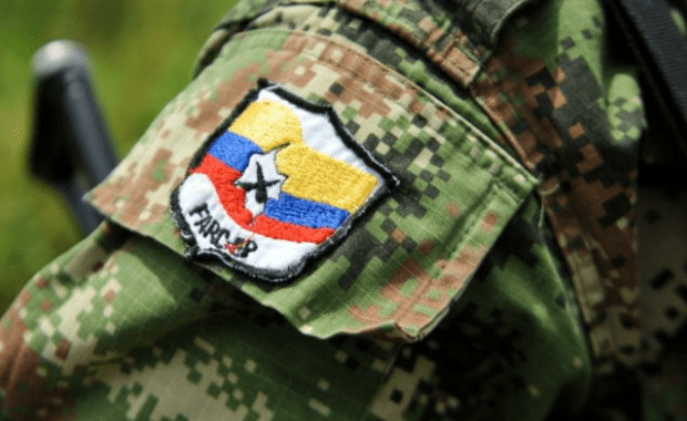 Colombia. Un grupo de guerrilleros de las FARC-EP desarmaron a 20 militares en las montañas del Cauca
