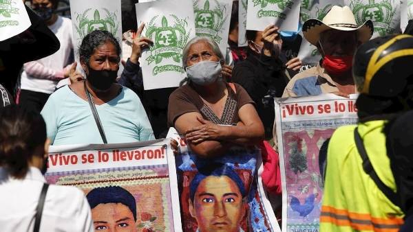 México. Ante casos como el de Ayotzinapa, Tlatlaya o las Muertas de Juárez, autoridades y sociedad reaccionan de la misma manera