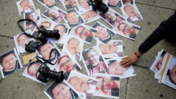 México. Periodistas y personas defensoras de derechos humanos, frente al desdén de la protección federal