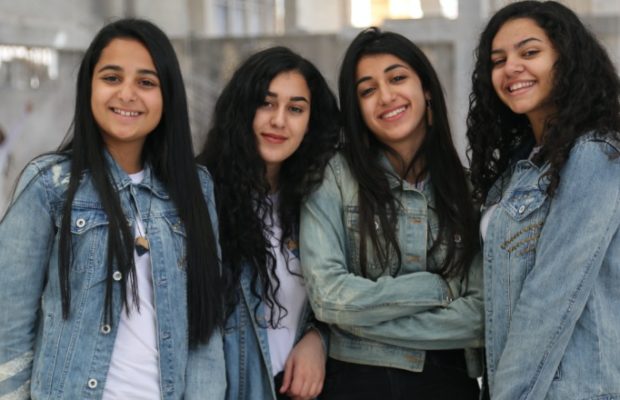 Palestina.   ‘Ettijah’, raperas que reivindican sus derechos palestinos