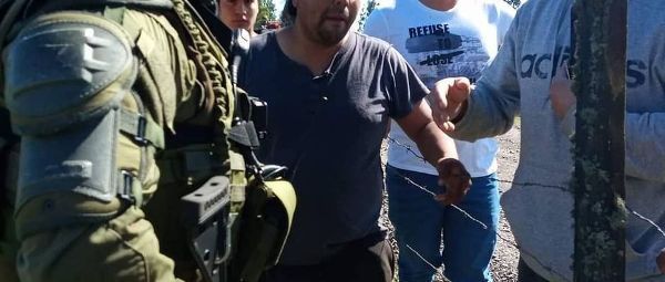 Nación Mapuche. Carabineros allana Comunidad Rofue en la Araucania y detiene a Machi Fidel Tranamil