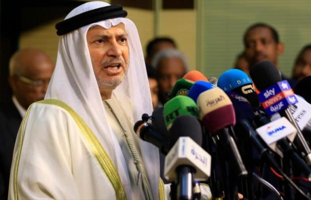 Emiratos Árabes Unidos. Apoya declaraciones islamófobas de Macron