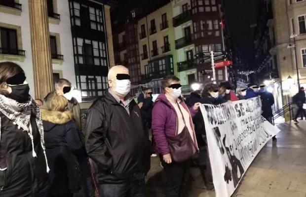 Euskal Herria. Continúan las concentraciones de solidaridad con el preso vasco Iñaki Bilbao (Txikito) que sigue en huelga de hambre y sed
