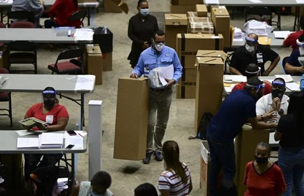 Puerto Rico. Hallan más de 150 maletas con votos no computados de las elecciones