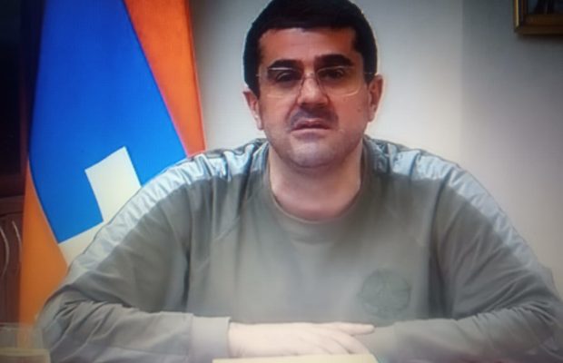 Armenia. Harutiunian pidió a los armenios de Artsaj que dejen de buscar «traidores» y regresen a «casa»