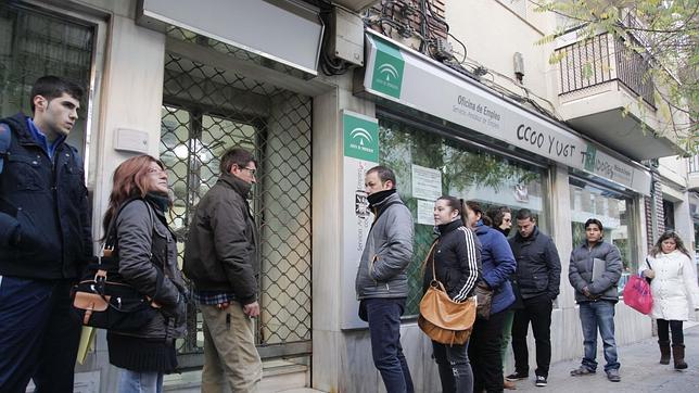 Andalucía primera en aumento del paro en octubre con 9.506 personas y alcanza los 965.407 desempleados