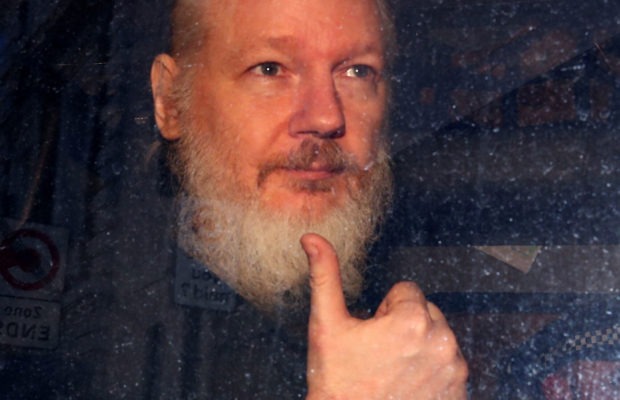 Inglaterra. Relator de la ONU pide liberación de Julian Assange al conocerse brote de covid-19 en su prisión