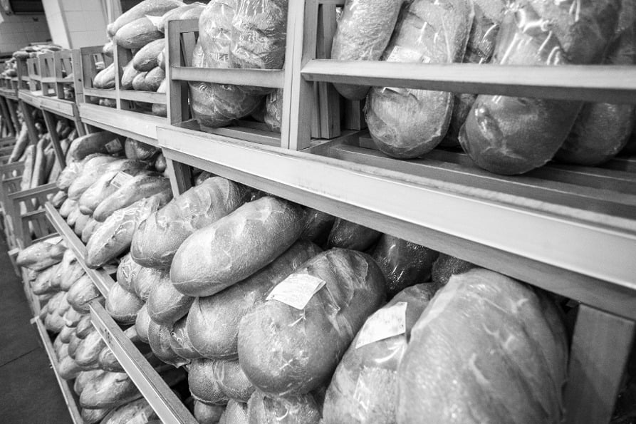 Trigo-alimentación-supermercado-ultraprocesados-bolleria-pan-adobestock