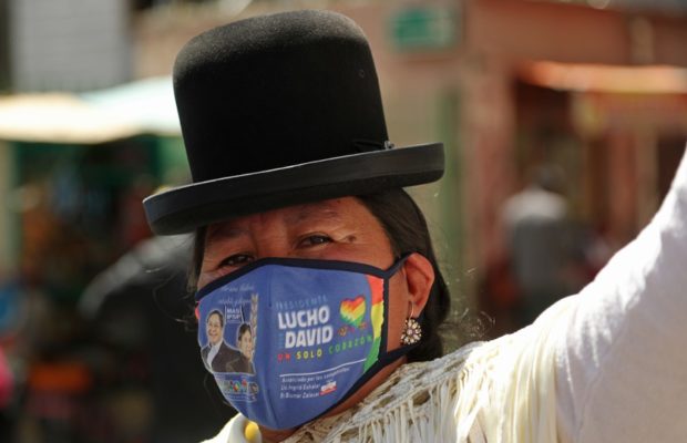 Bolivia. Entrevista a Pablo Ortiz: «Ha sido interesante el carácter popular de la campaña electoral del MAS, que fue hecha casi al margen de los medios de comunicación»