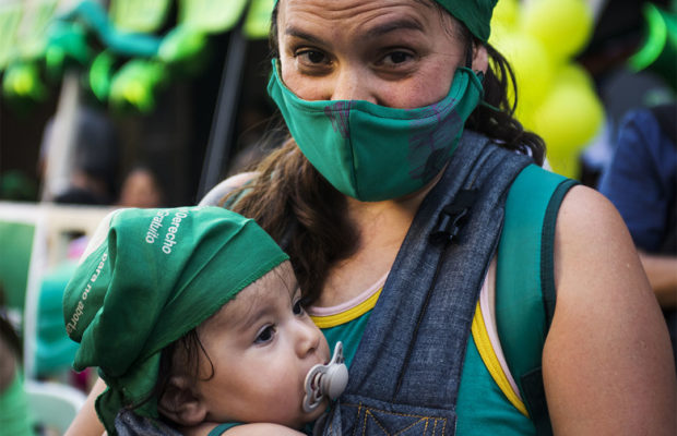 Argentina. Postales de una jornada histórica: la marea verde por aborto legal