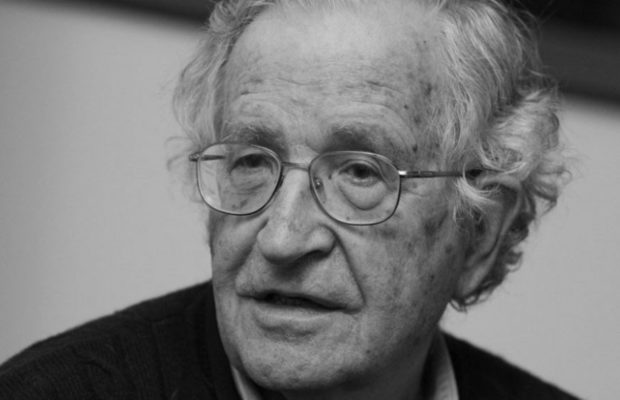 Pensamiento crítico. Noam Chomsky: “Las corporaciones son lo más cercano al totalitarismo que los humanos han podido crear”