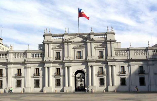 Chile . Partidos en carrera hacia La Moneda