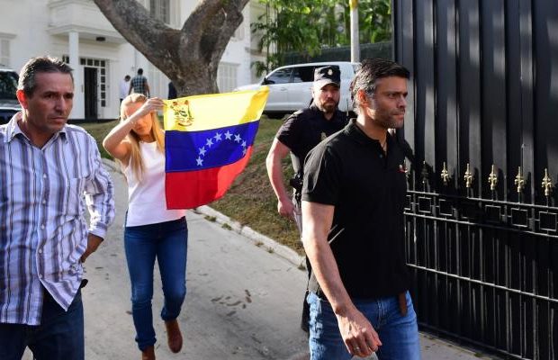 Venezuela. Leopoldo López dirigió la Operación Gedeón «con la complicidad» de la embajada española