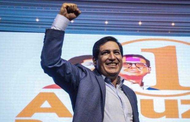 Ecuador. Según el conteo rápido del CNE, gana Arauz pero en segundo lugar se ubica Yaku Pérez/ Guillermo Lasso quedaría tercero