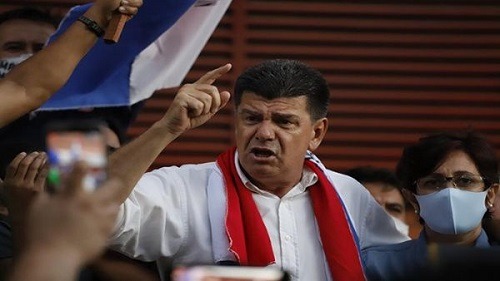 Paraguay. Efraín Alegre: «El país está siendo controlado por una mafia»
