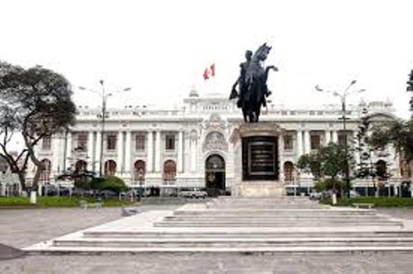 Perú. Deterioro del sistema de partidos políticos