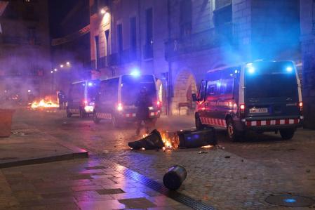 Disturbios en el centro de Girona