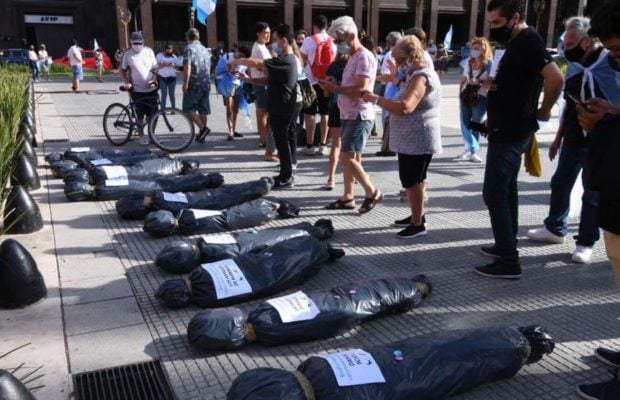 Argentina. OLP-RL: Repudian a la derecha macrista y se solidarizan  con las Madres y Abuelas de Plaza de Mayo