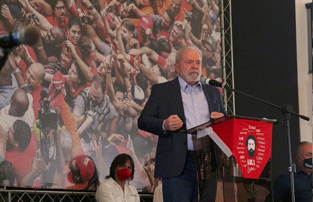 Brasil. Lula adopta papel de estadista con un discurso de más de tres horas sobre diversos temas de polítca nacional
