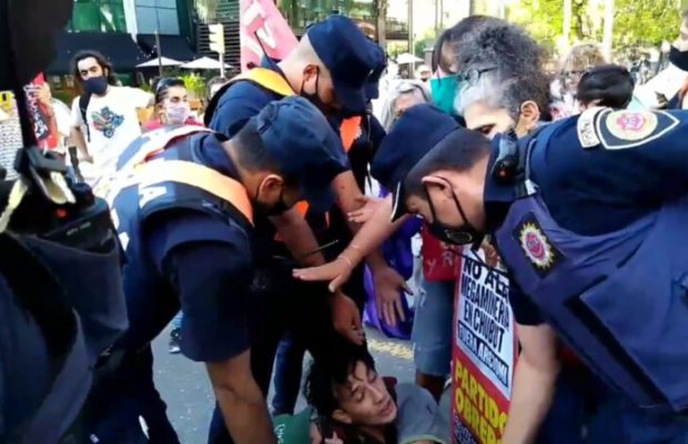 Argentina. En Córdoba reprimieron protesta contra la megaminería