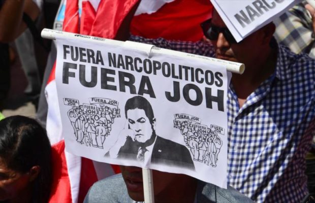Honduras. Relatan, en juicio por narcotráfico, que el presidente Hernández recibía cocaína de Colombia y se burlaba de la DEA