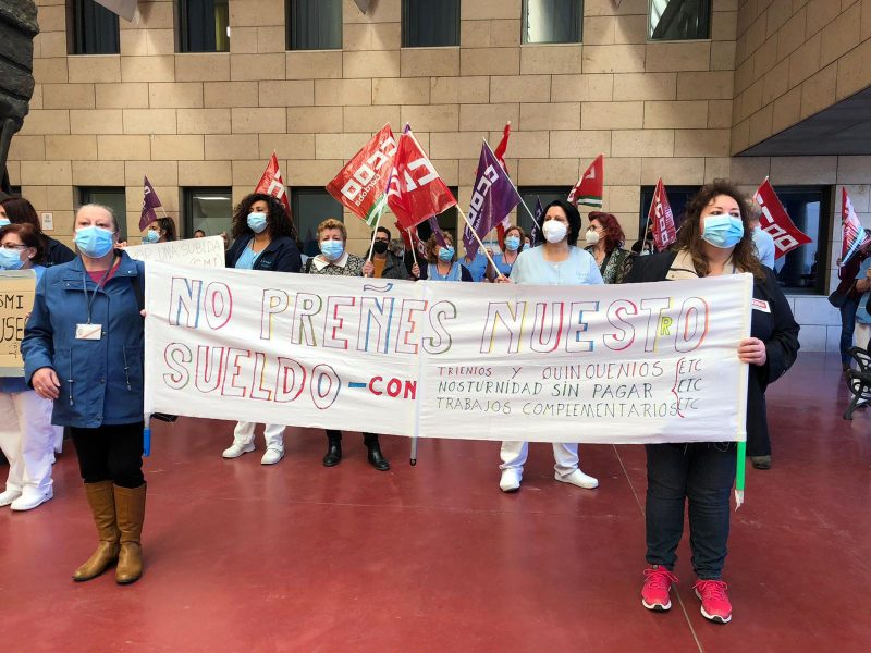 Las trabajadoras de la limpieza del Hospital Reina Sofía de Córdoba a por su sexta jornada de protesta