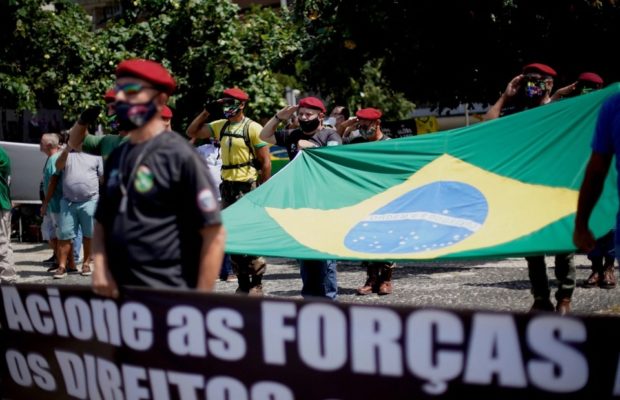 Pensamiento crítico. La dictadura del ’64 y el Brasil de Bolsonaro