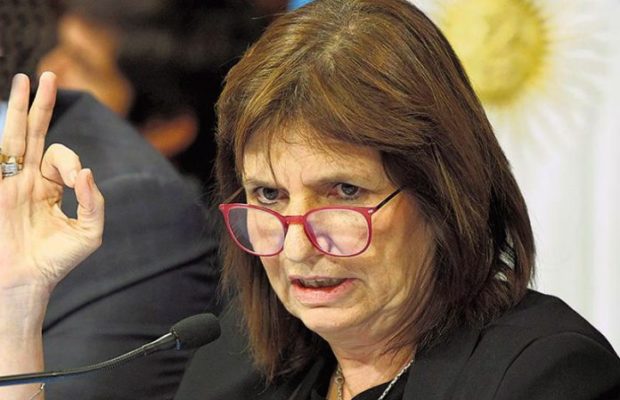 Argentina. Repudian la visita de Patricia Bullrich a Bariloche