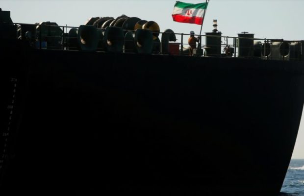 Siria. Informe: Petrolero iraní entra en puerto de Banias
