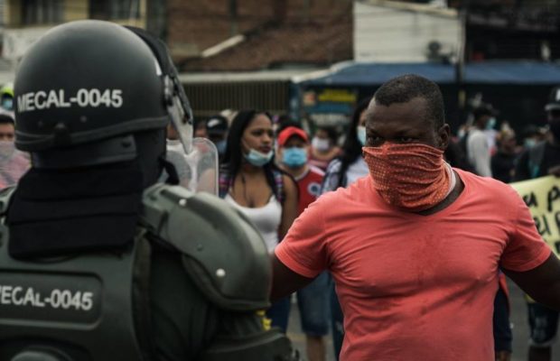 Colombia. Noche de horror en Paso del Comercio