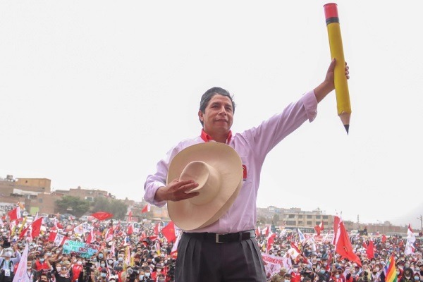 Perú. Diez aspectos positivos por los cuales ganaría Pedro Castillo