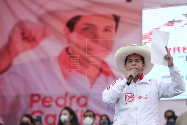 Perú. Organizaciones argentinas saludan el triunfo de Pedro Castillo