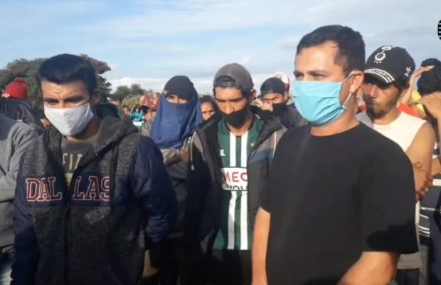 Paraguay. Policía dispara gases y balines de goma a campesinos desde un helicóptero en Caaguazú