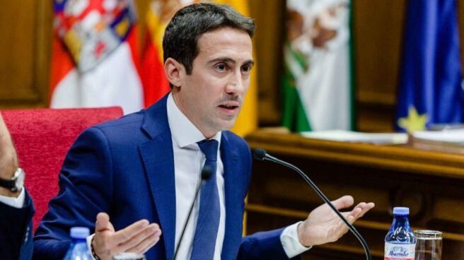 Almería: Prisión para el vicepresidente de la Diputación Óscar Liria (PP) por adjudicaciones irregulares de contratos covid