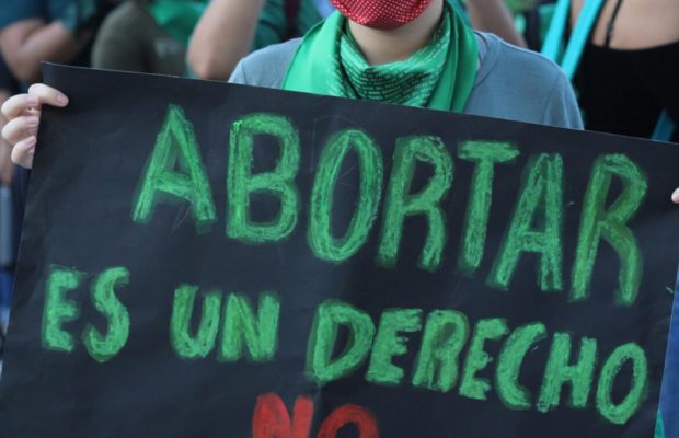 México. Defrauda congreso de Puebla a mujeres y víctimas
