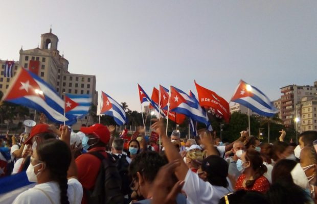 Cuba. Este sábado, las calles y plazas del país se llenaron de pueblo en defensa de su Revolución y el Socialismo (fotos y videos)