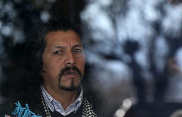 Nación Mapuche. Desconocidos disparan a vivienda de Víctor Ancalaf y hieren de gravedad a su esposa: PDI investiga homicidio frustrado