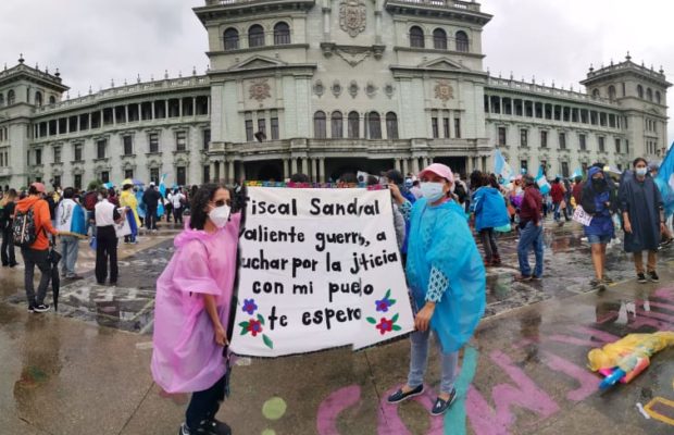 Guatemala. Manifestaciones en contra de la corrupción, en la provincia y en la capital (fotos)