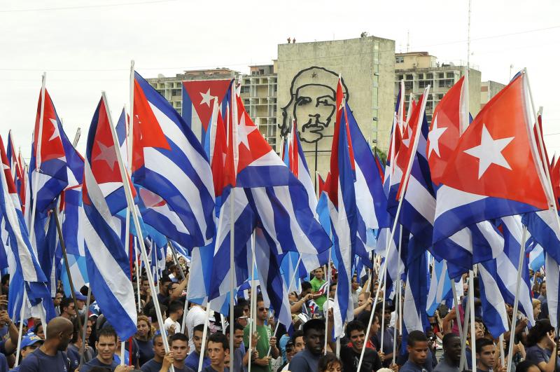 Embajador de Cuba en Chile responde al Partido Socialista: “Con su declaración le hacen el juego a la criminal campaña que se ha desatado contra Cuba”
