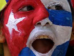 Pensamiento crítico. La industria del deporte: negocio versus socialismo. La bandera de Cuba y Venezuela