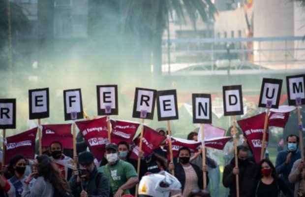 Uruguay. El silencioso retroceso: de la ola pandémica a la marea neoliberal